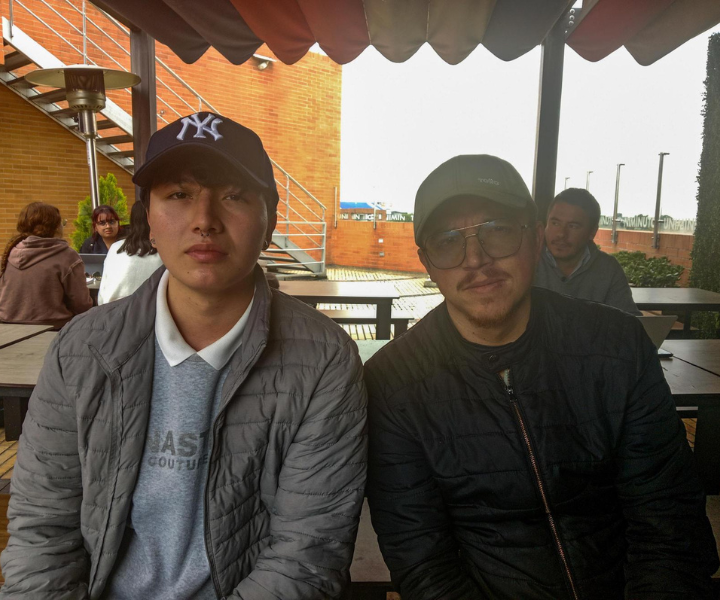 Santiago Ramírez, estudiante del programa de Filosofía y José Andrés Forero, docente Santiago Ramírez, estudiante del programa de Filosofía y José Andrés Forero, docente