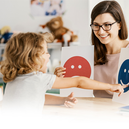 Especialización Familia, Infancia y Adolescencia Especialización Familia, Infancia y Adolescencia
