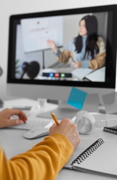 Las herramientas digitales vienen desempeñando un papel fundamental en la enseñanza dentro de las universidades. Las herramientas digitales vienen desempeñando un papel fundamental en la enseñanza dentro de las universidades.