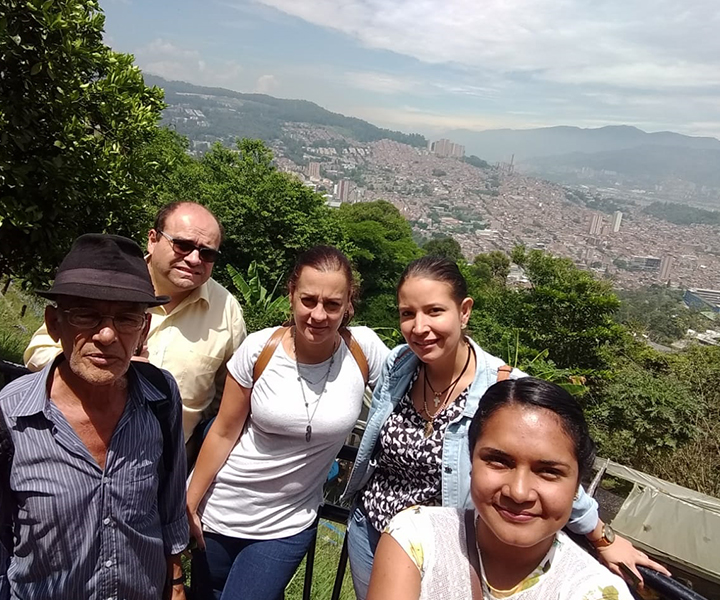 Con red wifi comunitaria conectaremos a barrio de Medellín para su gobernanza social