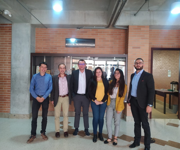 A través de un encuentro presencial realizado el pasado 2 de septiembre, Pastoral de la Rectoría Bogotá – Presencial, dio la bienvenida al padre Germán Gándara, Cjm., como nuevo Director de Pastoral e Identidad Misional del sistema UNIMINUTO. Pastoral de la Rectoría Bogotá - Presencial, dio la bienvenida al padre Germán Gándara, Cjm., quien es el nuevo Director de Pastoral e Identidad Misional del sistema UNIMINUTO.
