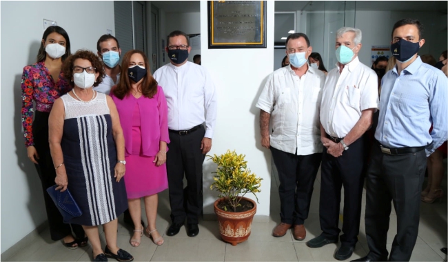 Directivos en la inauguración del nuevo edificio sede Cúcuta