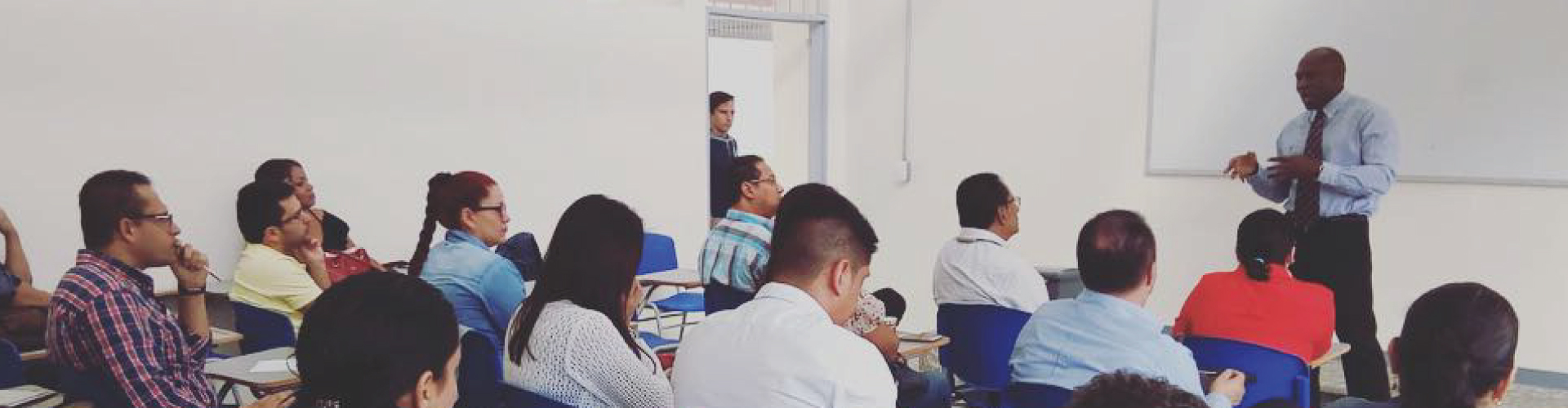 Servicios para colaboradores de UNIMINUTO Programas de formación para profesores UNIMINUTO