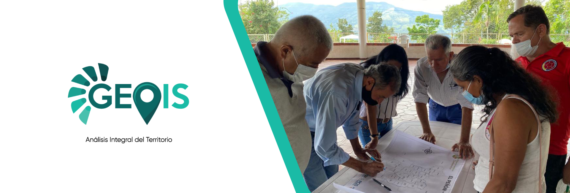 Comunidad participando en la construcción de territorio