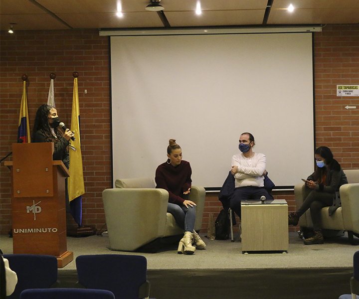 Graduados y profesionales conmemoraron el día del periodista Graduados y profesionales conmemoraron el día del periodista