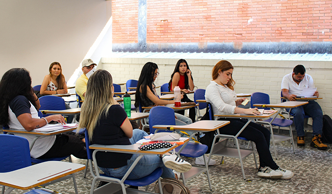 Bienvenida a la presencialidad a estudiantes en el Eje Cafetero