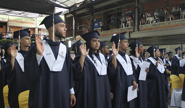 Ceremonia de Certificación de 55 nuevos técnicos laborales