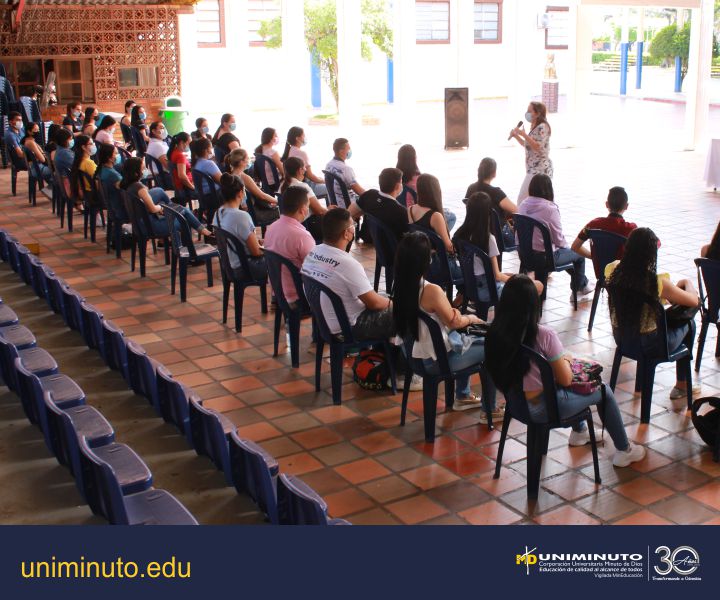 Le damos la bienvenida a nuestros nuevos estudiantes 