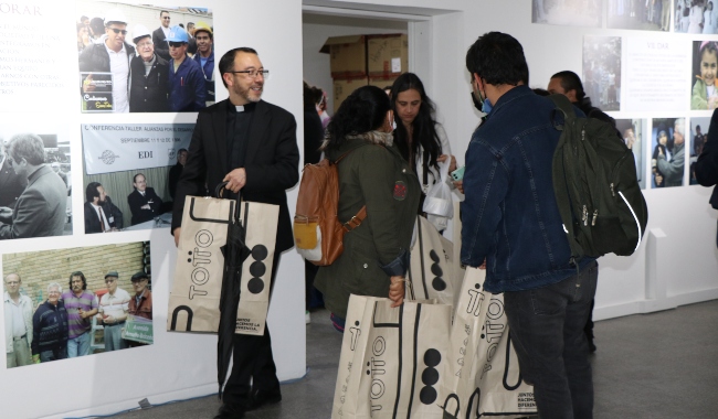 Los profesores de la Rectoría Bogotá - Presencial, celebraron su día en el Museo de Arte Contemporáneo de Bogotá - MAC.