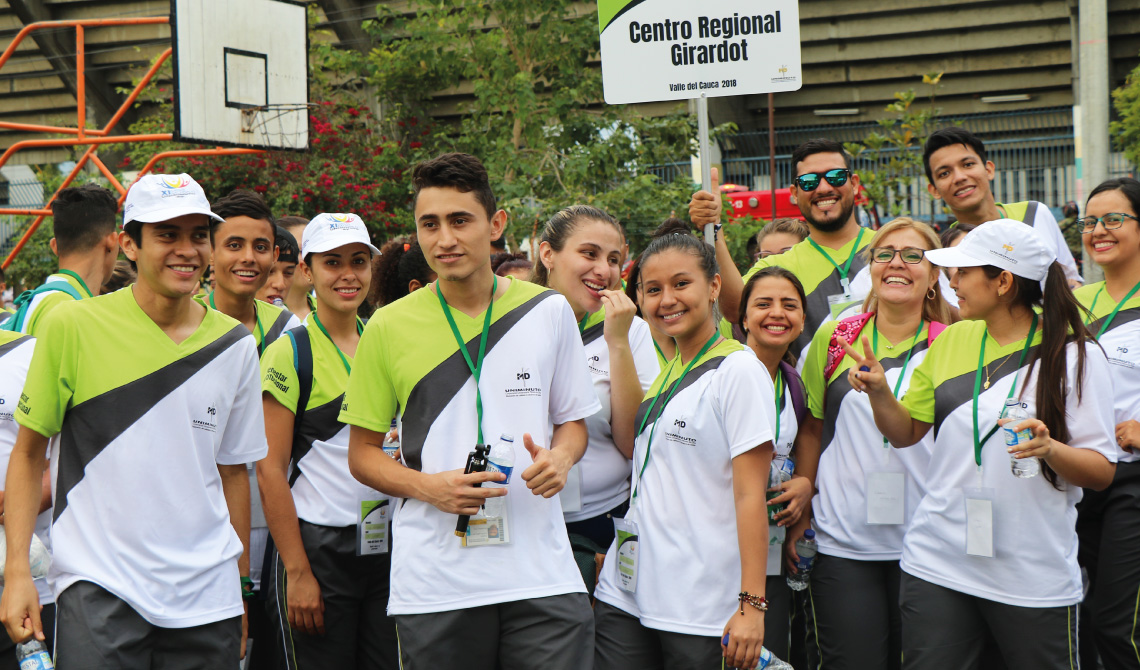 Alegres participantes del Centro Regional Girardot.