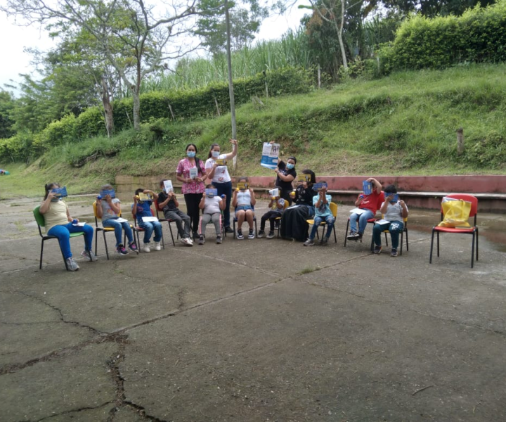 Picnic literario Escuela Alto de Pajas