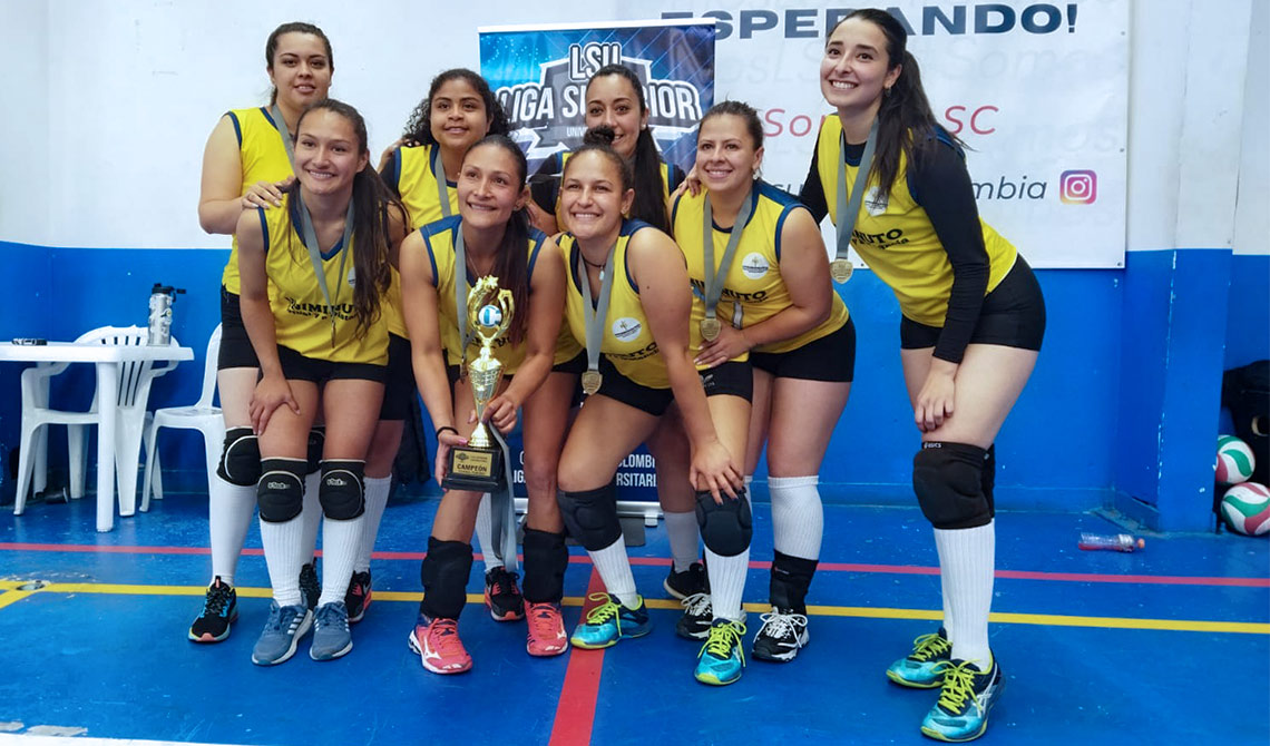 Equipo femenino de voleibol