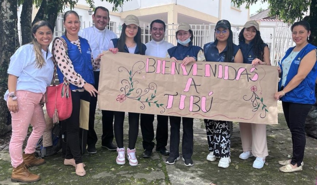 Estudiantes de la Rectoría Cundinamarca en territorio