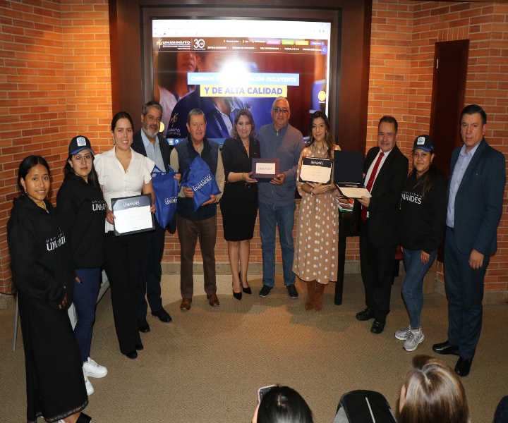 UNIMINUTO Bogotá Presencial formaliza la alianza con la Universidad UNIANDES Ecuador