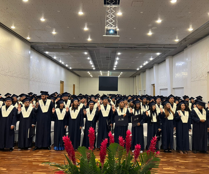 La Rectoría Caribe celebró la Ceremonia de Grados 2022-2 La Rectoría Caribe celebró la Ceremonia de Grados 2022-2