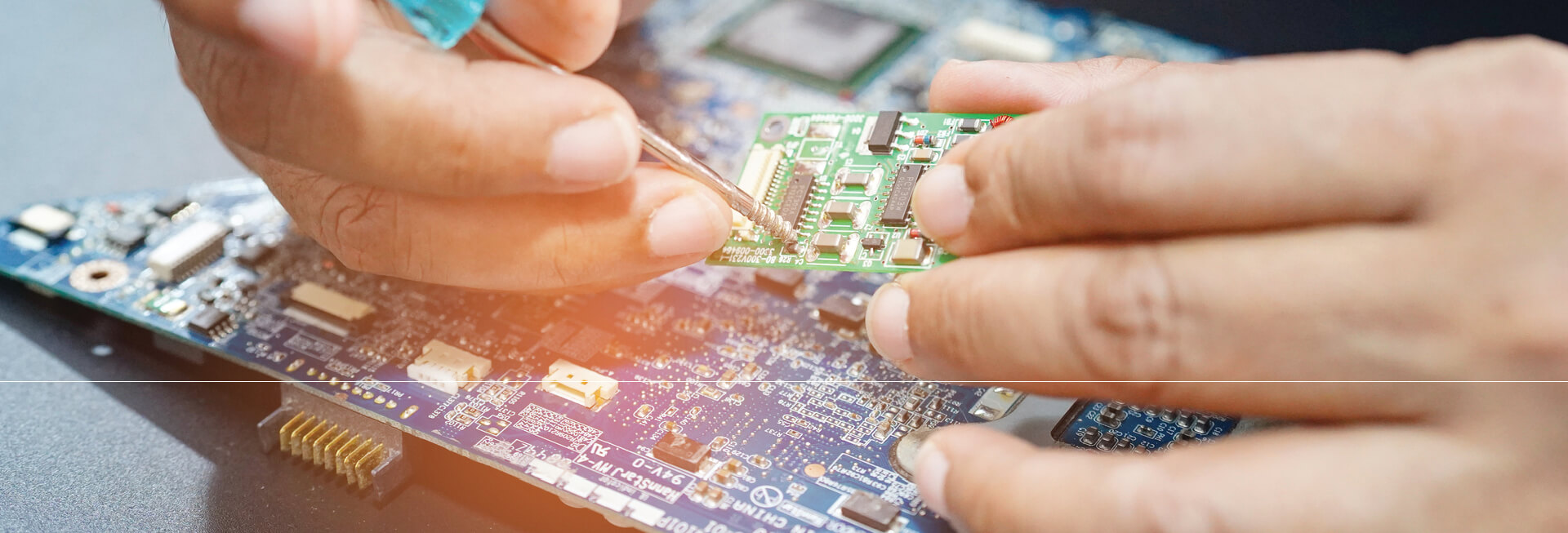 Tecnología en Electrónica Tecnología en Electrónica