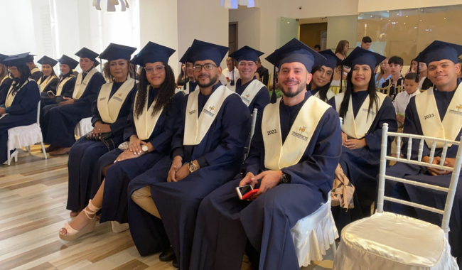 La rectoría Caribe celebró sus ceremonias de grados en los diferentes departamentos de la región.   