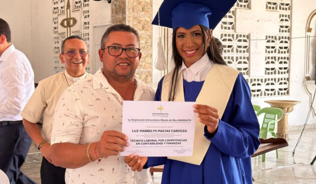 La rectoría Caribe celebró sus ceremonias de grados en los diferentes departamentos de la región.   