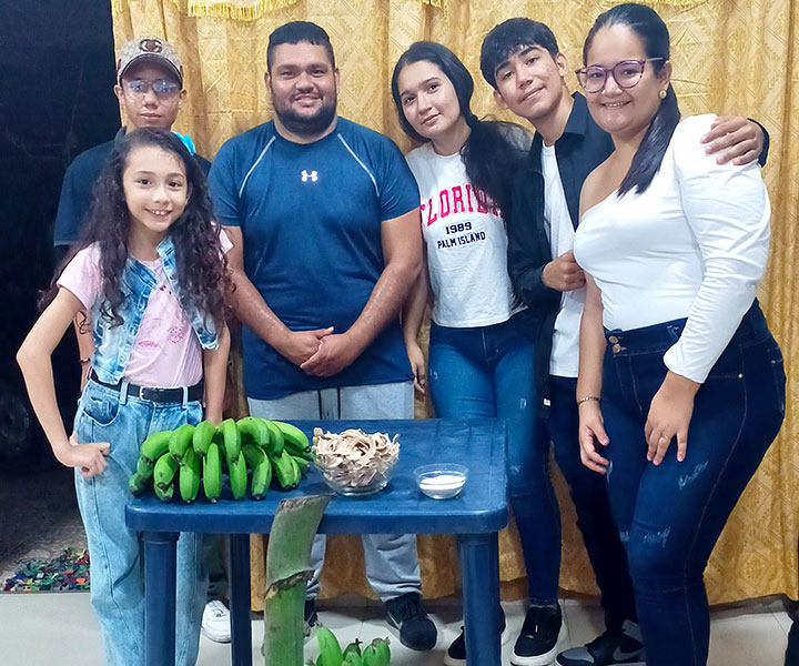 jovenes-desarrollan-iniciativa-de-alimentacion-sostenible.jpg jovenes-desarrollan-iniciativa-de-alimentacion-sostenible.jpg