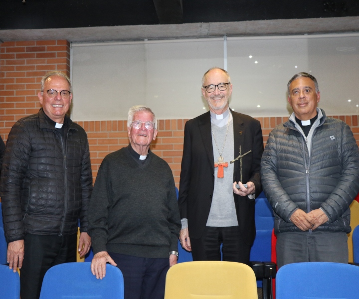 Visita del Cardenal Michael Czerny a UNIMINUTO