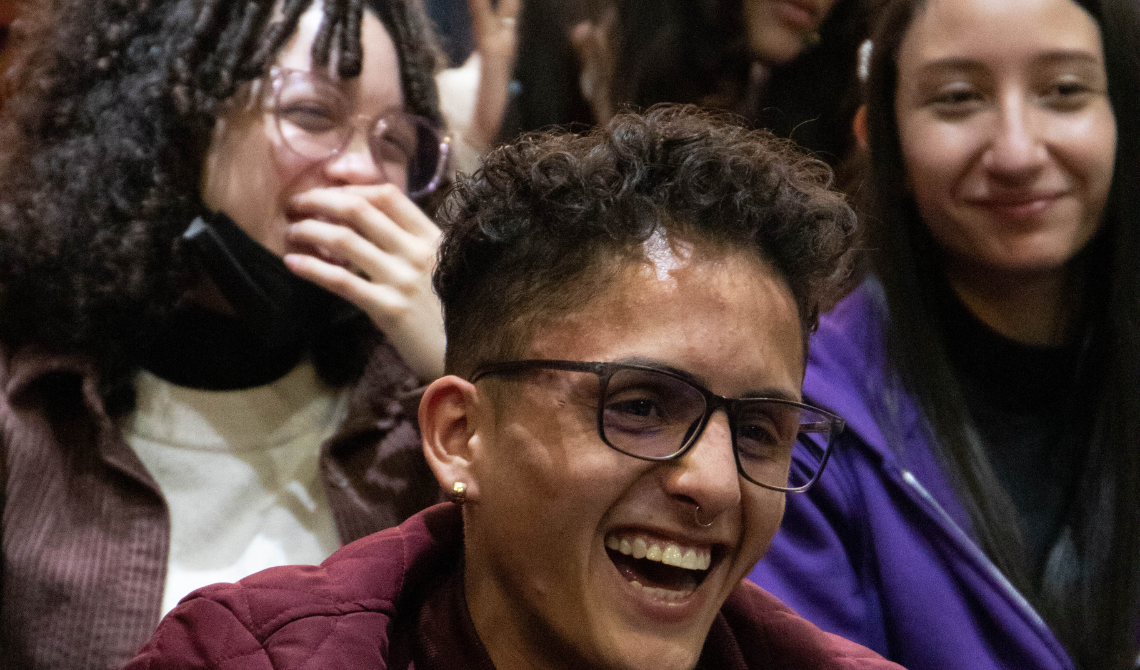 Presentación libros - Participantes sonriendo