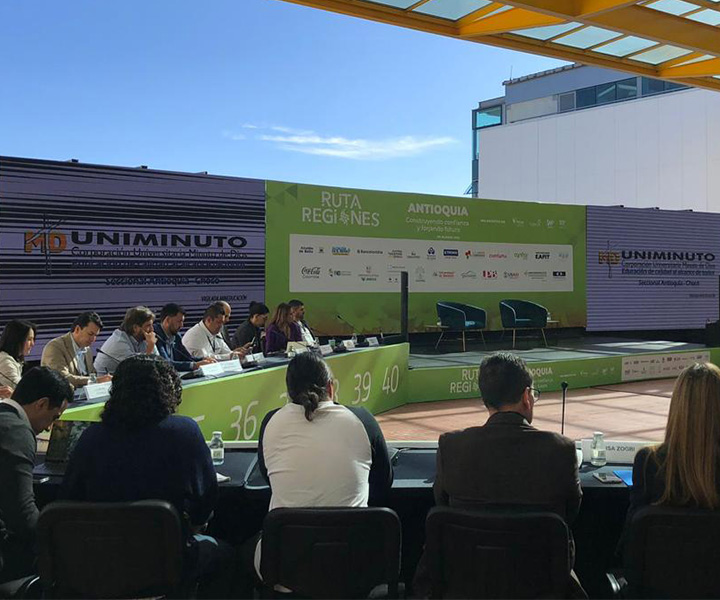 Antioquia: retos y perspectivas de desarrollo UNIMINUTO presente en el evento Reto Regiones Antioquia