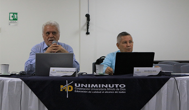 MBA. Carlos Alberto Duque Gallego y Mgtr. Jairo Barrios Zarta, Pares Académicos asignados por el MEN