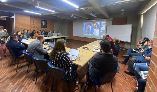 La rectoría Cundinamarca también participó activamnete en el Town Hall.