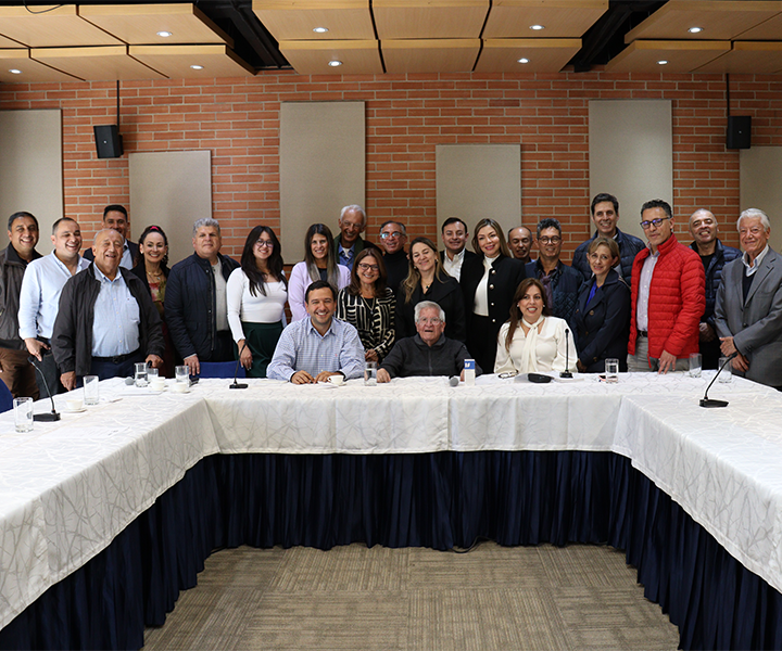 Grupo Amén en el primer encuentro del 2024 