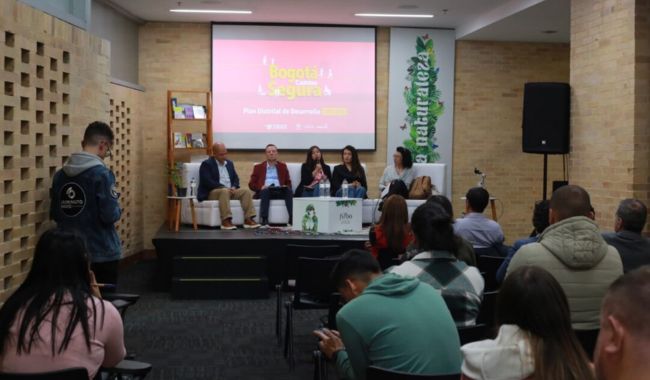 Panel Agroecología Desarrollo y ecosistemas sostenibles 2