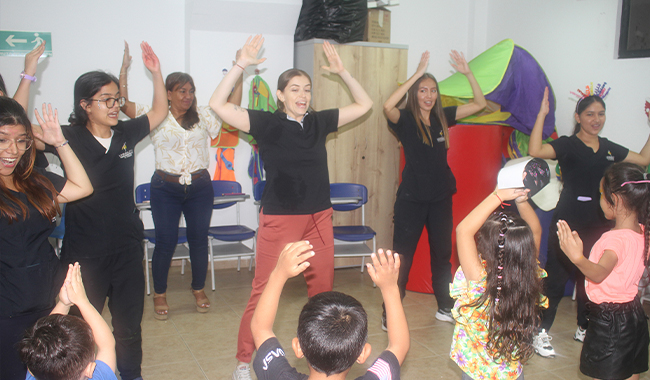 Actividad: Bailoterapia, lanzamiento UNIMINUTO KIDS 