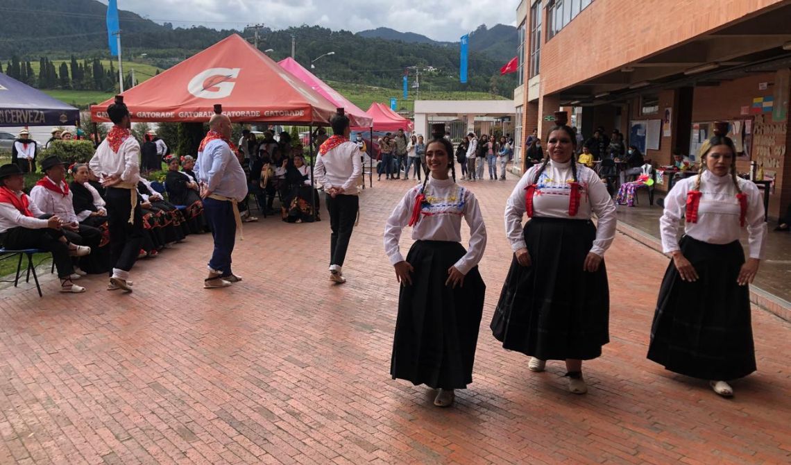 Confluencia de culturas a través de la danza 2