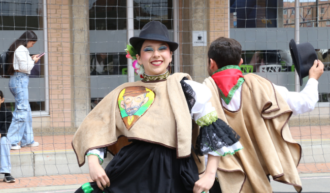 Invitados Folclor