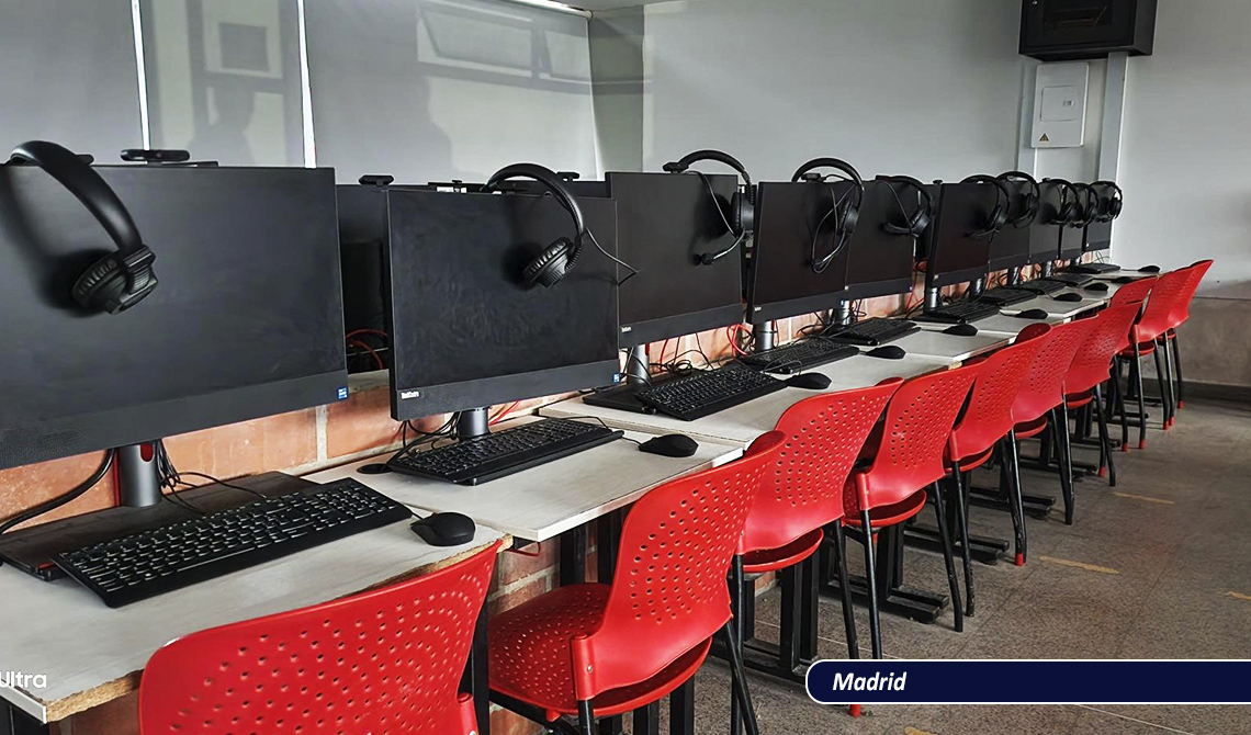 Laboratorio de Idiomas