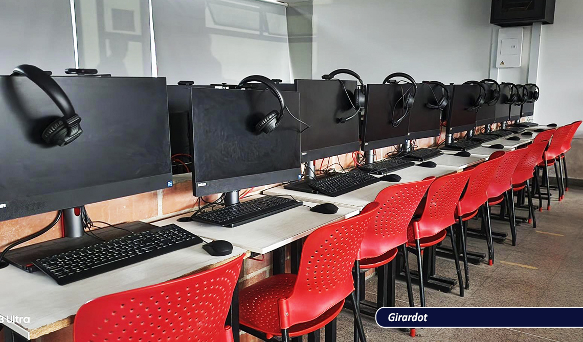 Laboratorio de Idiomas