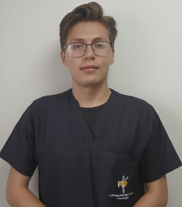 Practicante de la unidad de Centro de Medición y Evaluación Psicológica (CEMEEP)