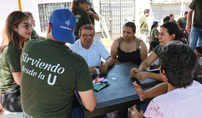 Actividad integración comunitaria entre colaboradores y población del barrio Panamericano