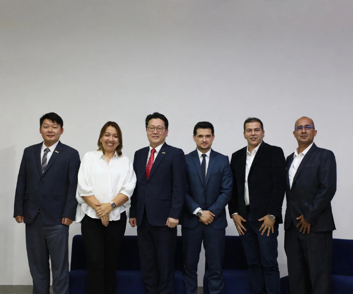 Encuentro Smart Buildings & Smart Safety: el puente tecnológico entre Colombia y China liderado por UNIMINUTO, KOYO y VIA Elevadores