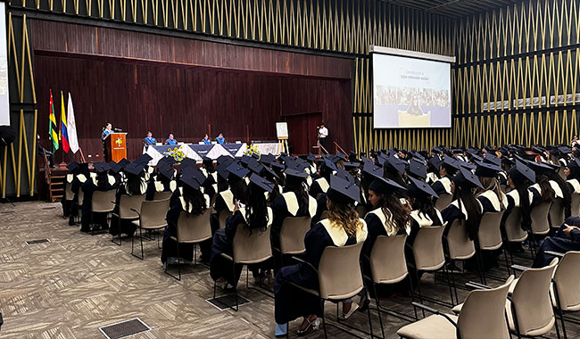 Grados Centro Universitario Bucaramanga 