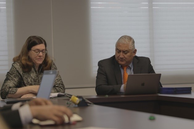 Decana Kathryn Chval y Rector Jefferson Arias durante visita a UNIMINUTO Rectoría Bogotá Sede Principal