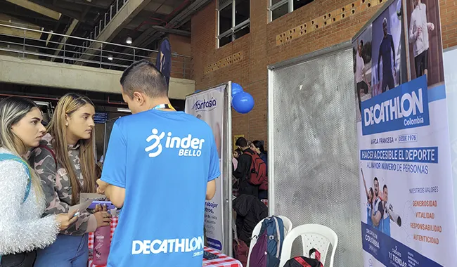 Encontrar empleo y crédito educativo en una sola feria 