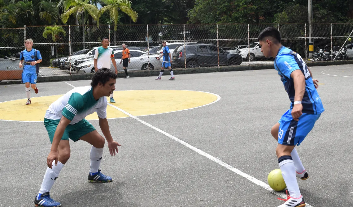 Competencia de fútbol sala masculino