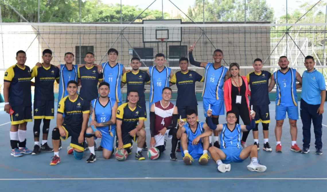Equipos de baloncesto masculino
