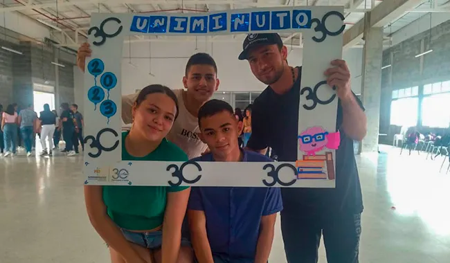 Bienvenida a estudiantes (9).jpg