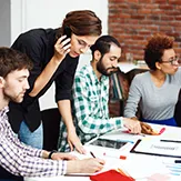 Grupo de personas trabajando