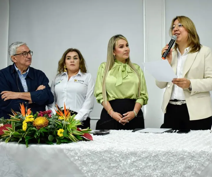 Donación-computadores-Ibagué