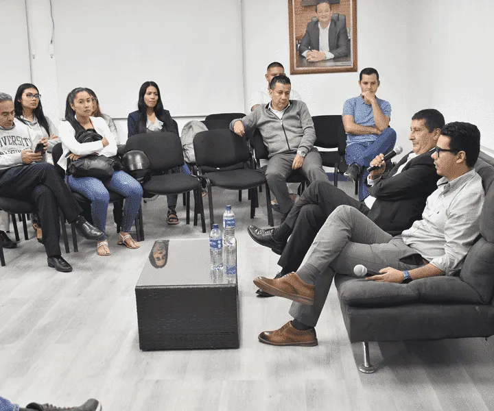 Daniel Orjuela Director Ejecutivo de Fenalco Tolima y Estudiantes Posgrado