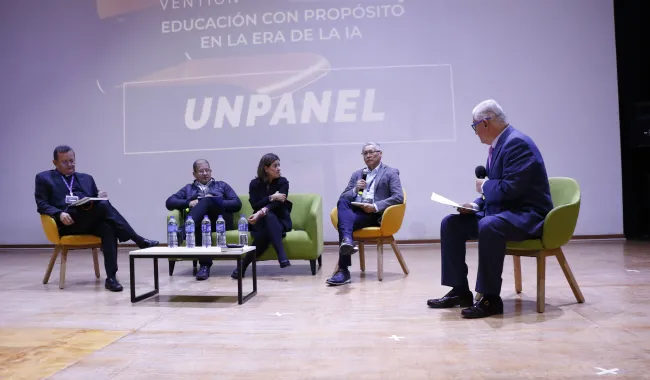 Diálogo con conferencistas