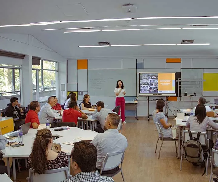 Maestría en Educación STEM: la nueva apuesta de UNIMINUTO por el desarrollo del país 