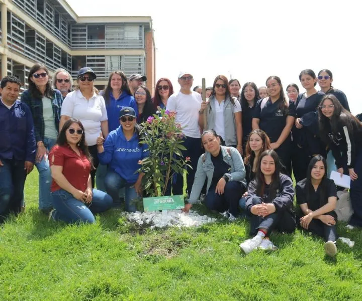 Centro Universitario Zipaquirá fortalece su compromiso con el territorio